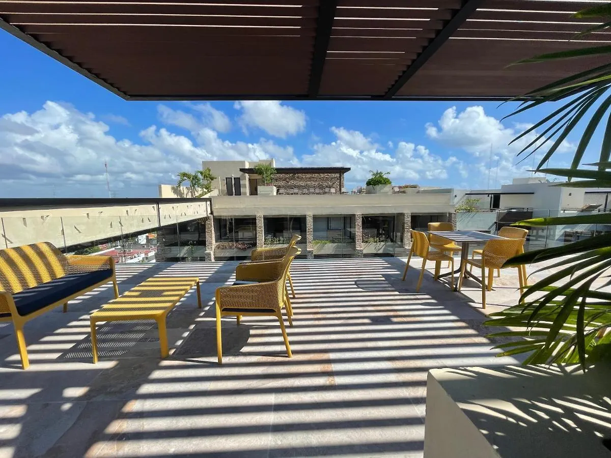 Syrena Condo Rentalsプレヤデルカーメン アパートホテル
