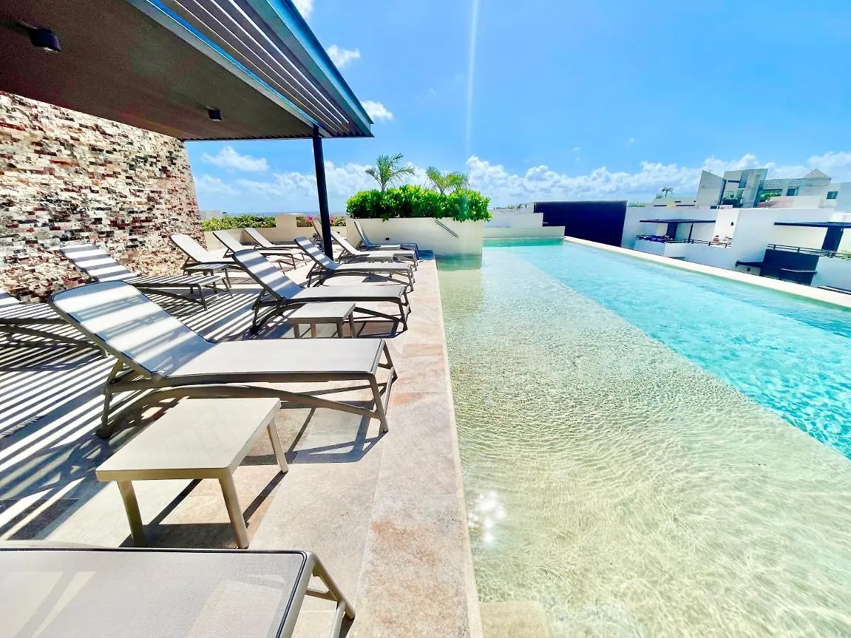 Syrena Condo Rentalsプレヤデルカーメン