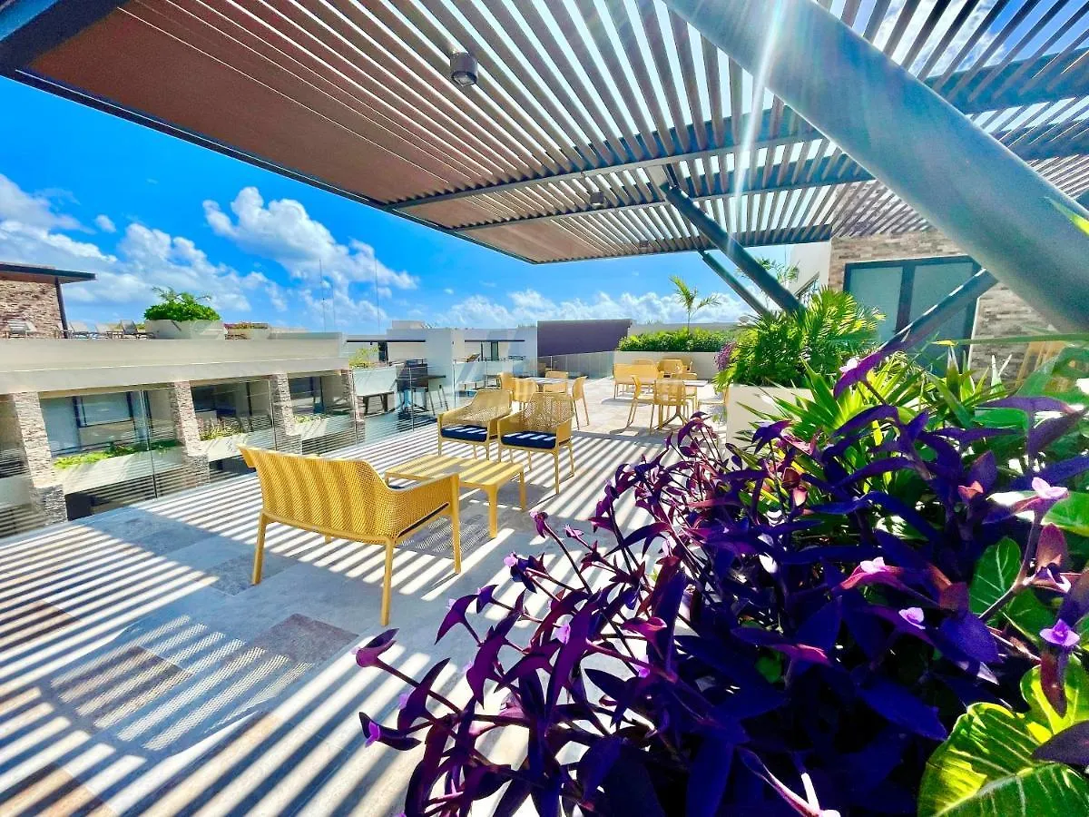 Syrena Condo Rentalsプレヤデルカーメン