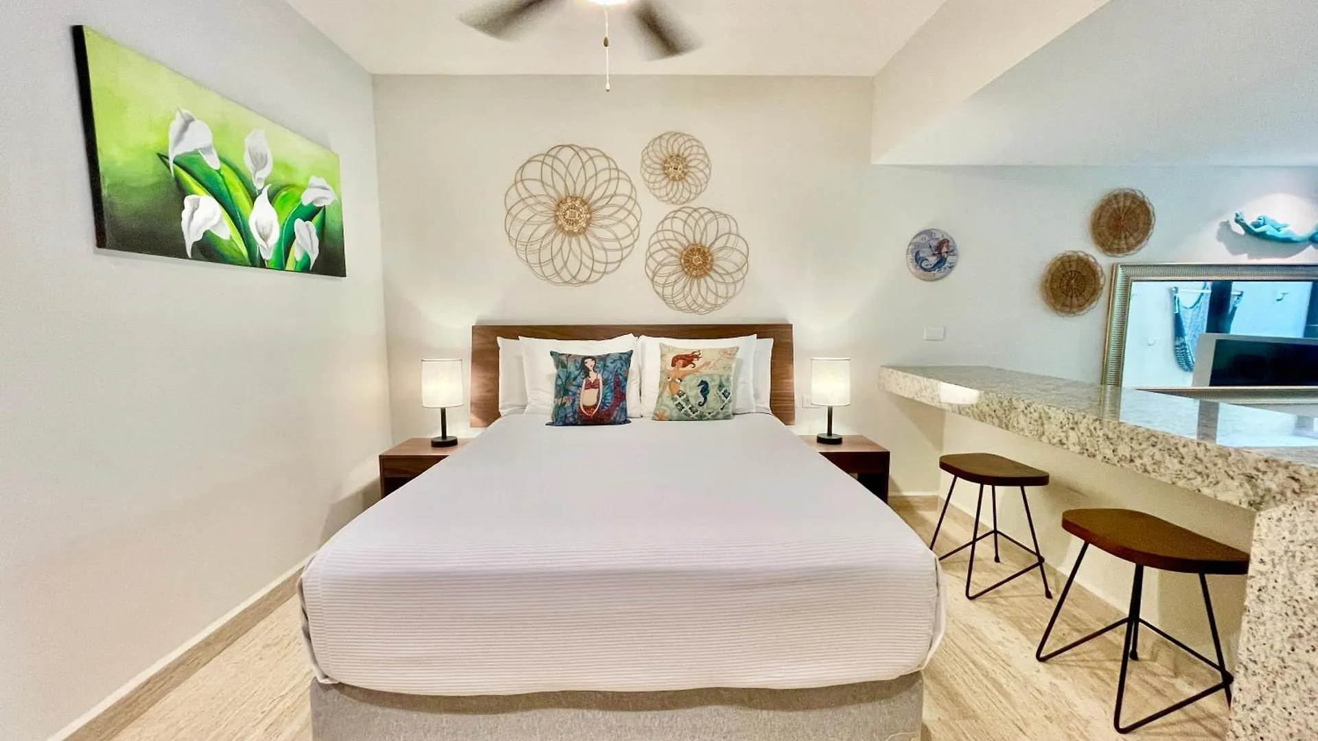 アパートホテル Syrena Condo Rentalsプレヤデルカーメン メキシコ