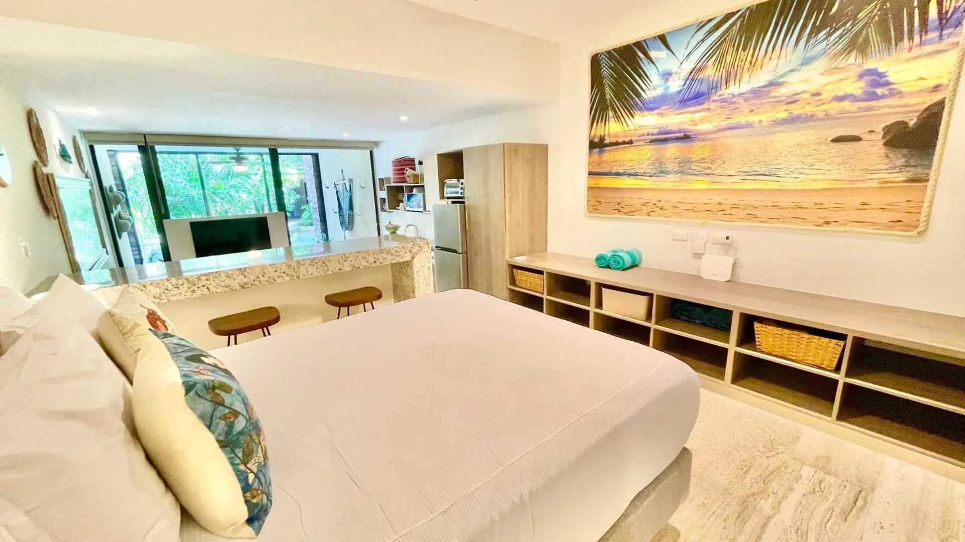 Syrena Condo Rentalsプレヤデルカーメン