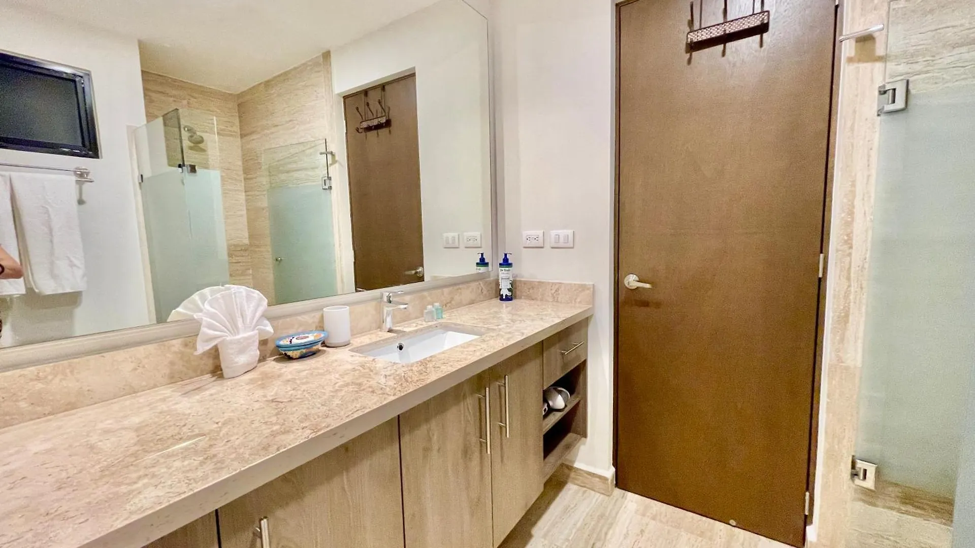 Syrena Condo Rentalsプレヤデルカーメン